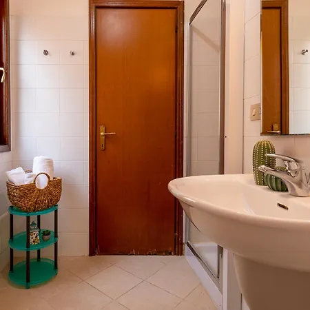 Apartment D4 - D2 By Interhome